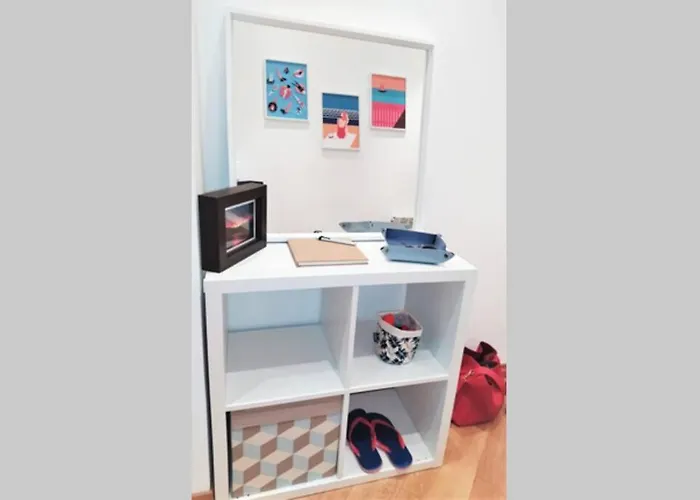 Casaviva - Beautiful Bilo With Shared Pool In Nervi