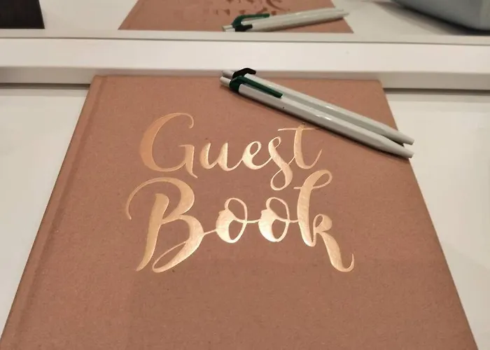 Casaviva - Beautiful Bilo With Shared Pool In Nervi Genua