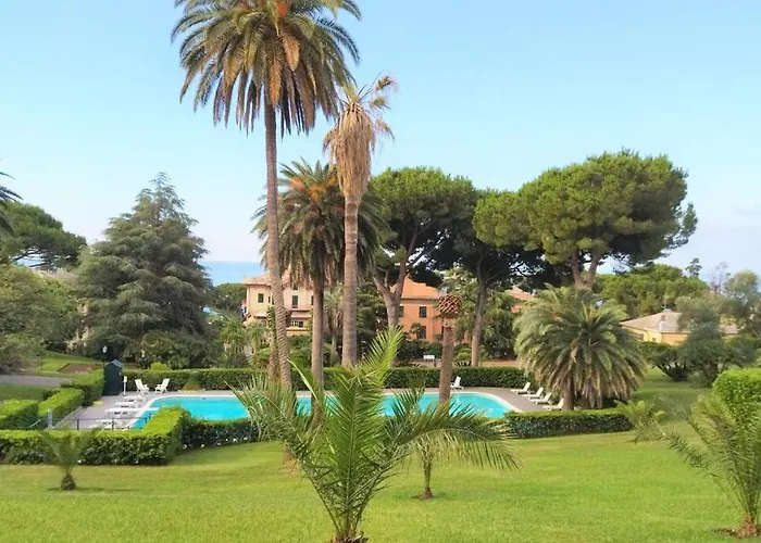 Casaviva - Beautiful Bilo With Shared Pool In Nervi *
