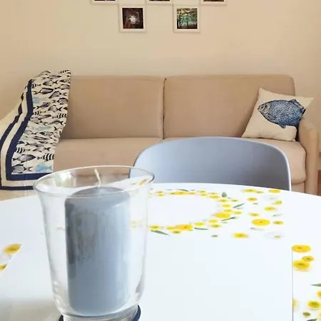 Casaviva - Beautiful Bilo With Shared Pool In Nervi Apartmán *